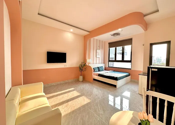 Corgi House Danang