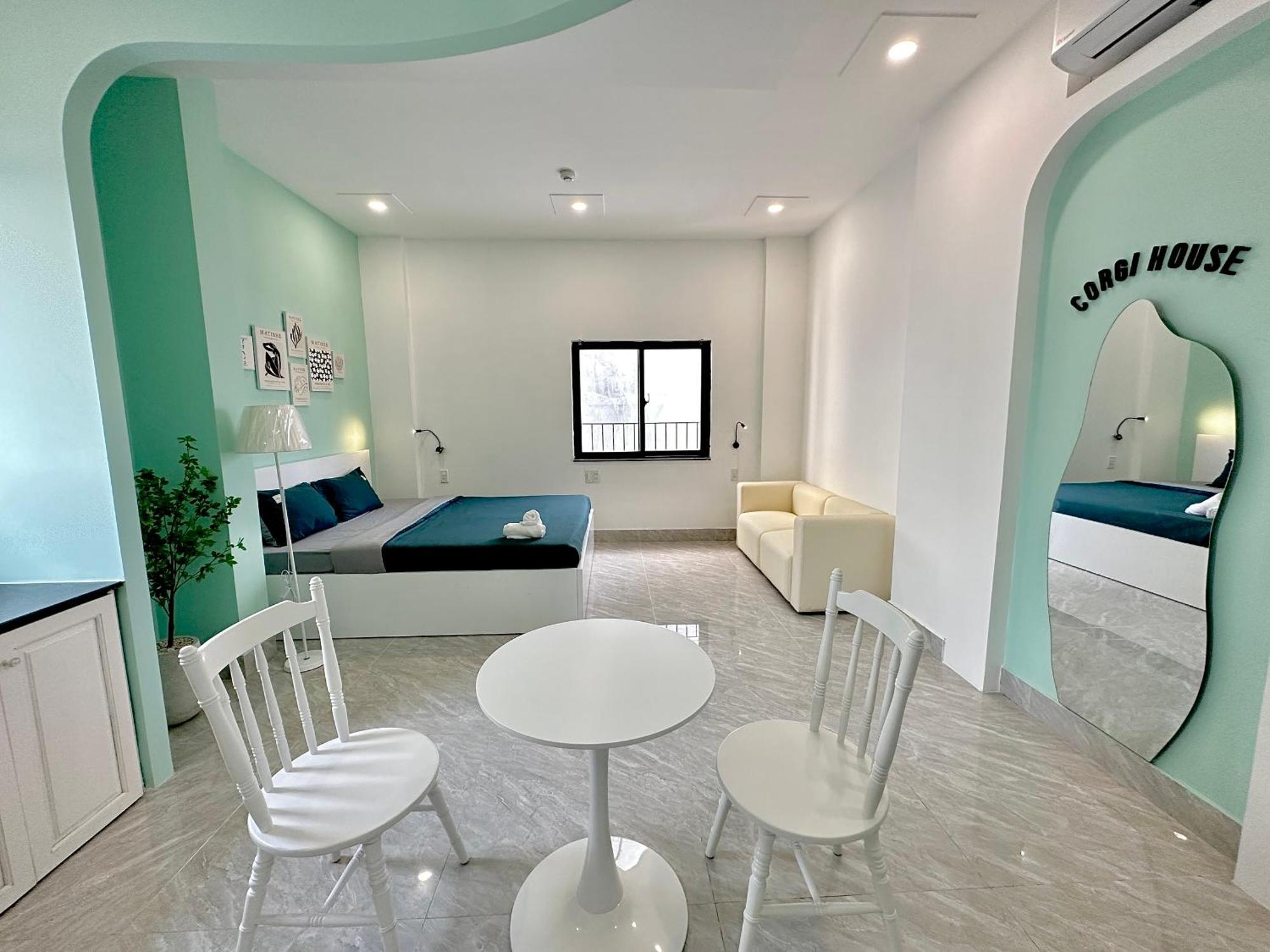 Corgi House Homestay Da Nang